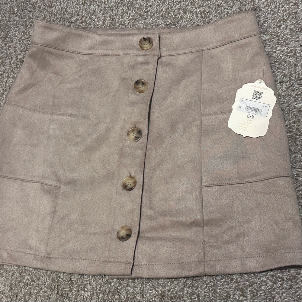 Women's Tan Button-Front Skirt